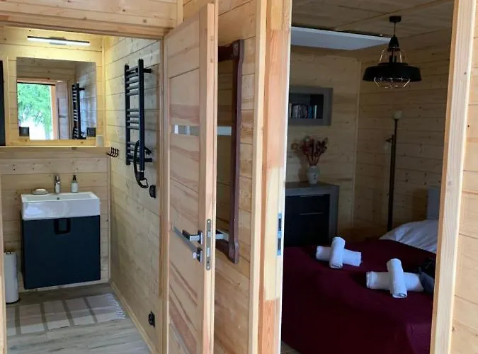 Dom Wanoga Male Swornegacie